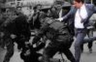 Tekme yiyen madenci, bir de 'hasar' cezası ödeyecek