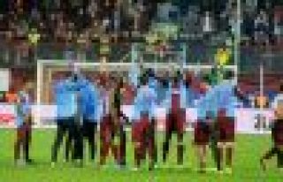 Trabzonspor gruptan çıkmayı garantiledi