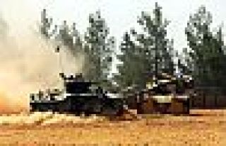 TSK, Cerablus'a bağlı Til-Emarne köyünü bombaladı