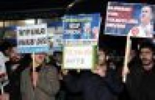 Türkiye genelinde Hükümet'e yolsuzluk protestoları