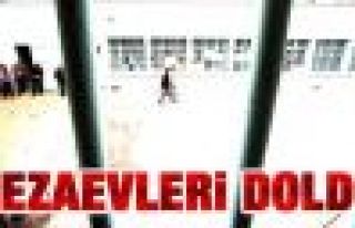 Türkiye'de cezaevlerinde 153 bin 946 tutuklu ve hükümlü...