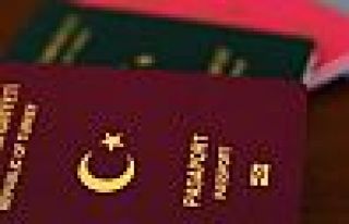 Türkiye'ye dönmeyen, vatandaşlıktan atılabilecek