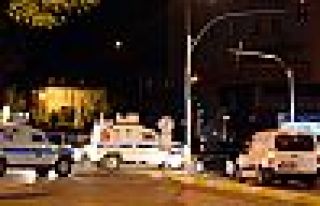 Van'da İpekyolu Emniyet Müdürlüğü'ne saldırı