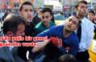 Van'da Erdoğan protestosu: 1 kişi vuruldu