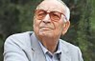 Van'da Yaşar Kemal Meydanı için kampanya