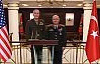 Yaşar Güler, ABD Genelkurmay Başkanı Dunford ile...