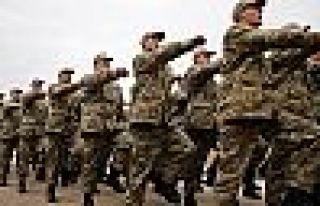 'Yeni askerlik sistemi kışlada ankete takıldı'