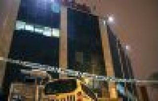 Yeni Şafak ve Yeni Akit'e silahlı saldırı