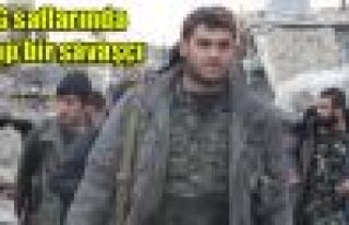 YPG saflarında Arap bir savaşçı