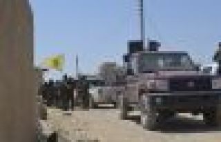 YPG / YPJ'liler Recman Xerbi köyünü özgürleştirdi