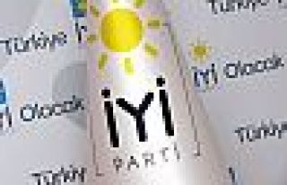 YSK'dan İYİ Parti'nin 1. sıra adayına veto