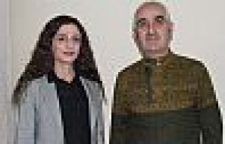 Yüksekova Belediyesi Eş Başkanları Sarı ve Yaşar...