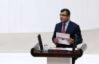 Zozani: Diyanet İşleri Başkanı, mezhebini gizleyerek...