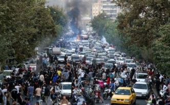 İran'da yeni protesto dalgası | Bir gecede en az 7 kişi öldürüldü