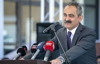 Bakan Özer'den kayıt parası açıklaması: Müdürlerimizi alarm durumuna getirdik