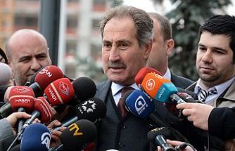 Eski bakan Ertuğrul Günay: Yerel seçimde asıl kritik olan HDP oyları