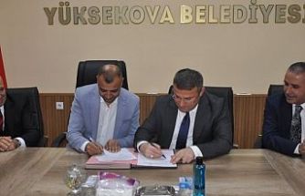 Yüksekova Belediyesi personelleri için ek zam protokolü imzalandı