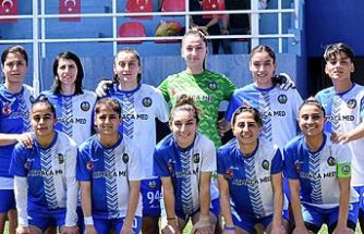 Yüksekova Kadın Futbol Takımı 1. Lige yükselmeyi garantiledi