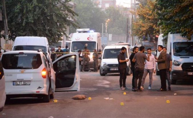 Diyarbakır'da silahlı kavga: 3 ölü, 1 yaralı