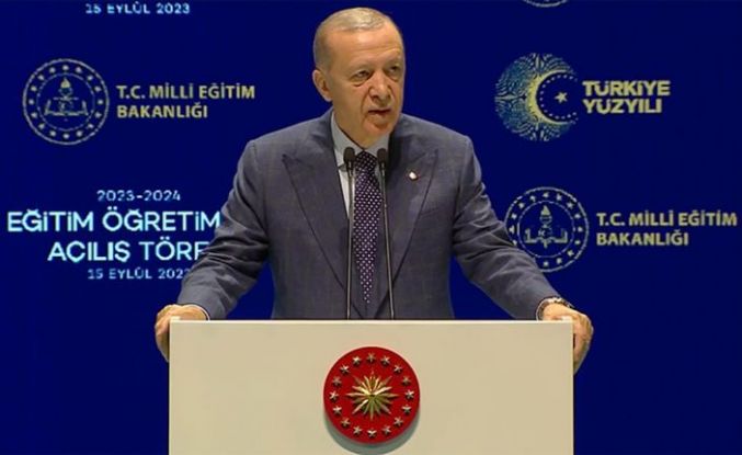 Erdoğan: Ek ders ücretinde yüzde 25 artışa gidiyoruz