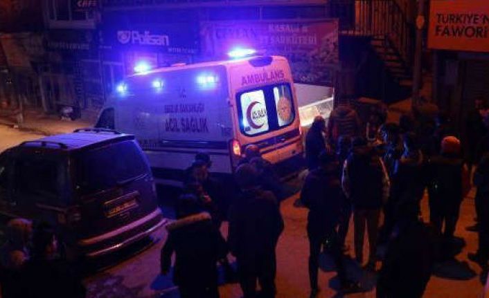 Hakkari'de vahşet! 2 çocuk annesi evinde boğazı kesik halde ölü bulundu